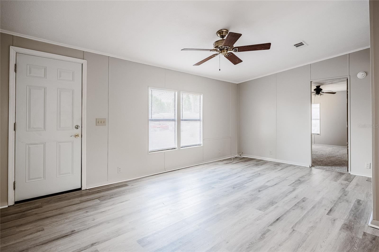 Image 9 of 36 For 5106 Meadow Grove Trail