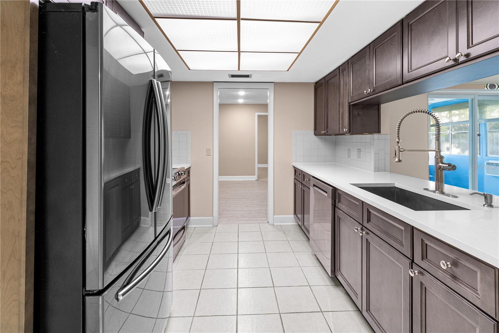 Image 10 of 59 For 1929 Valencia Way