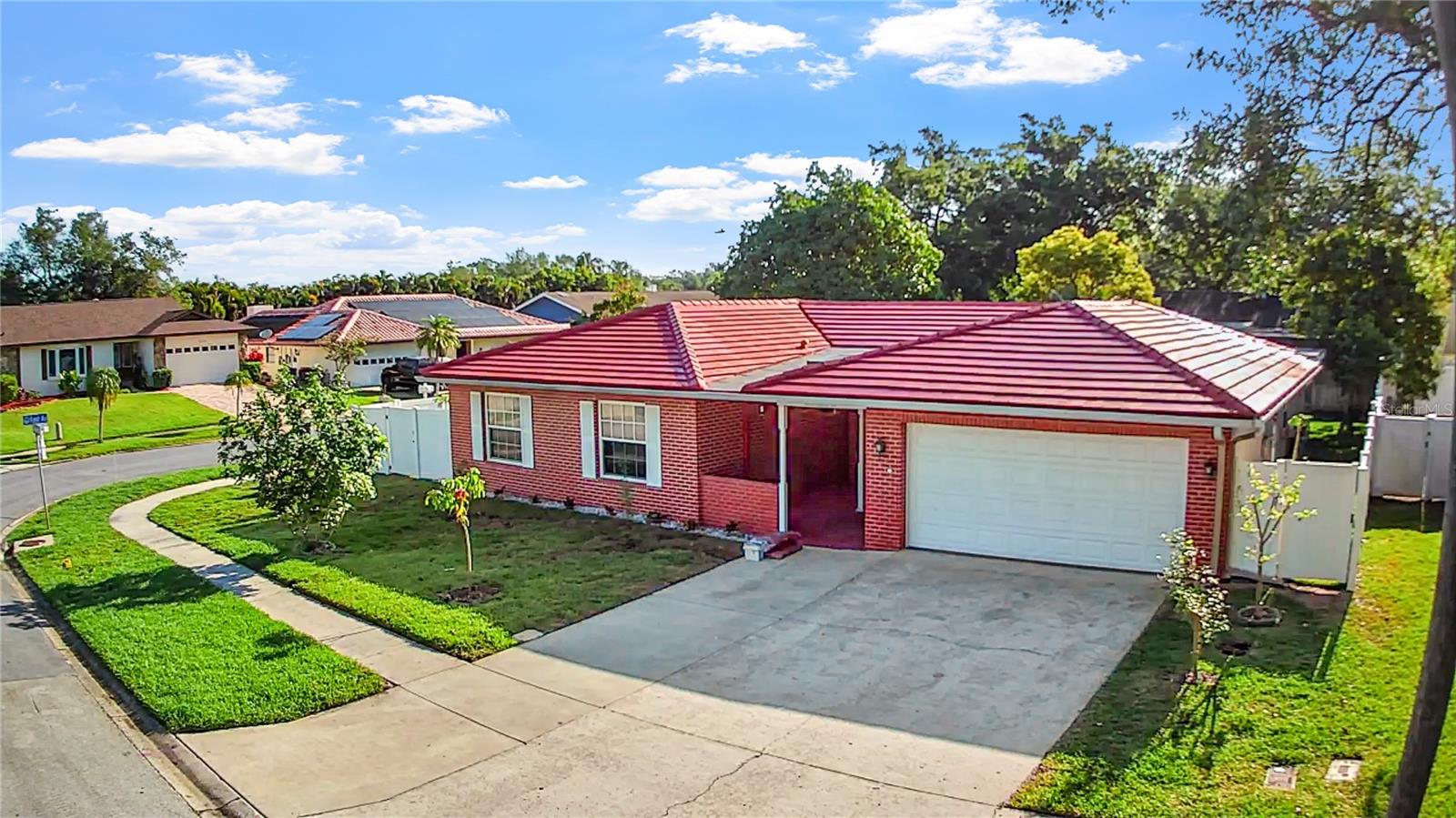 Image 2 of 59 For 1929 Valencia Way