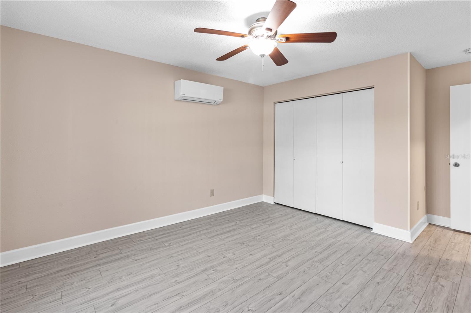 Image 27 of 59 For 1929 Valencia Way