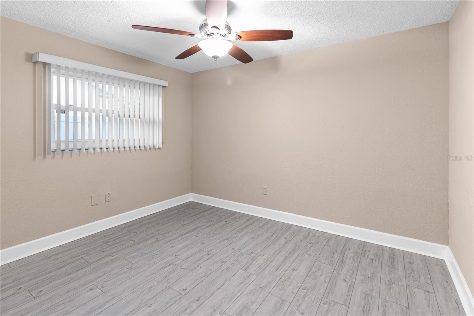 Image 30 of 59 For 1929 Valencia Way