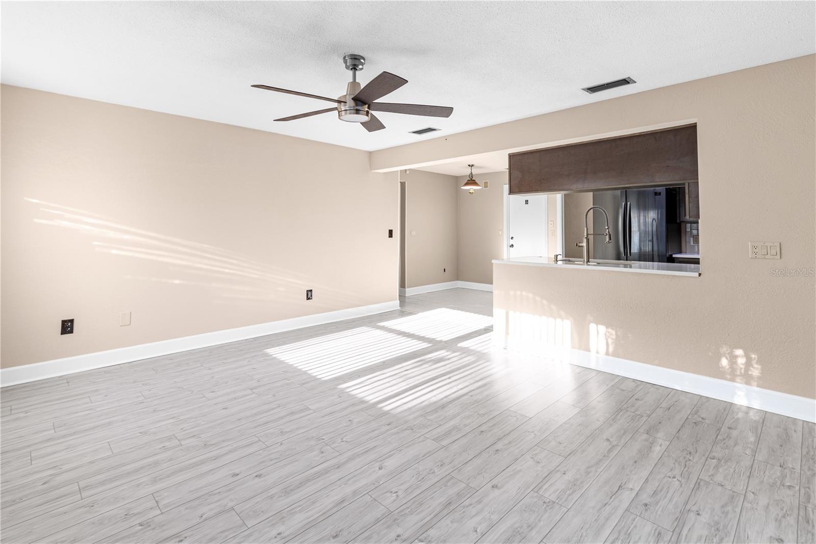 Image 49 of 59 For 1929 Valencia Way