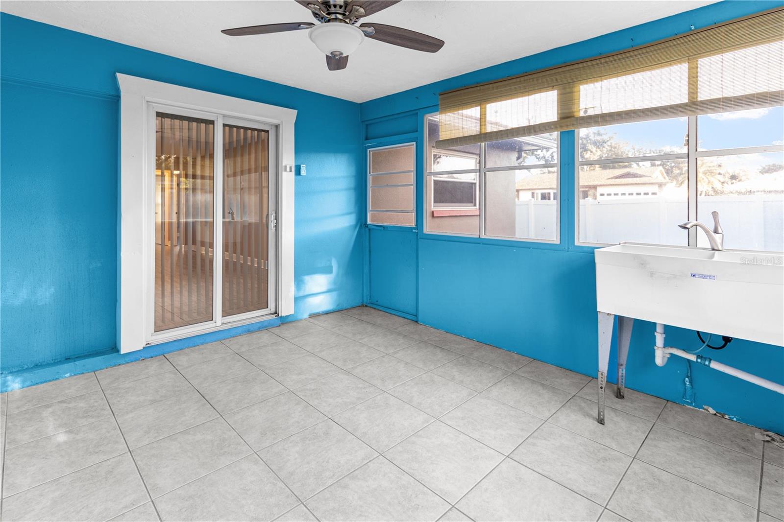 Image 56 of 59 For 1929 Valencia Way