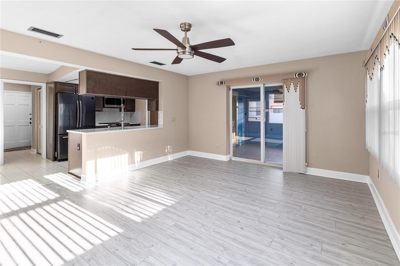 Image 8 of 59 For 1929 Valencia Way