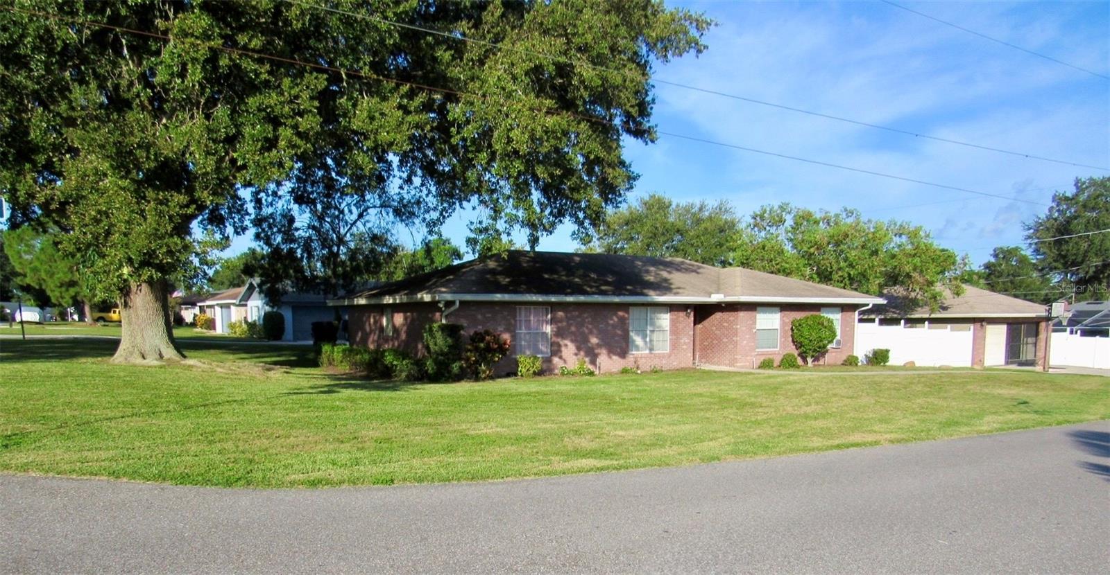 Image 30 of 32 For 202 Saint Lucie Road