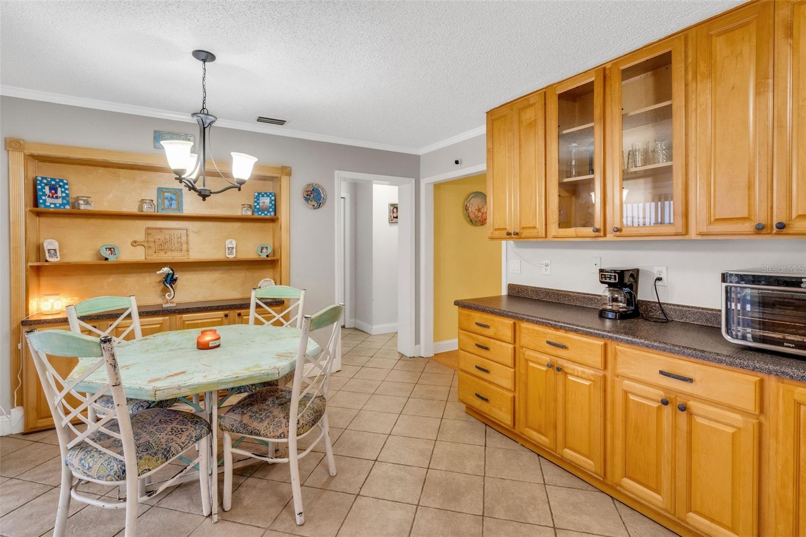 Image 8 of 32 For 202 Saint Lucie Road