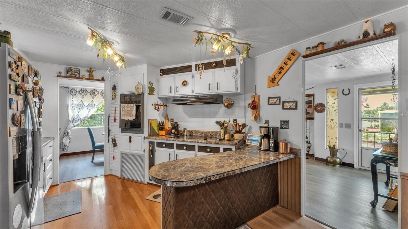 Image 17 of 43 For 12 Woodland Circle