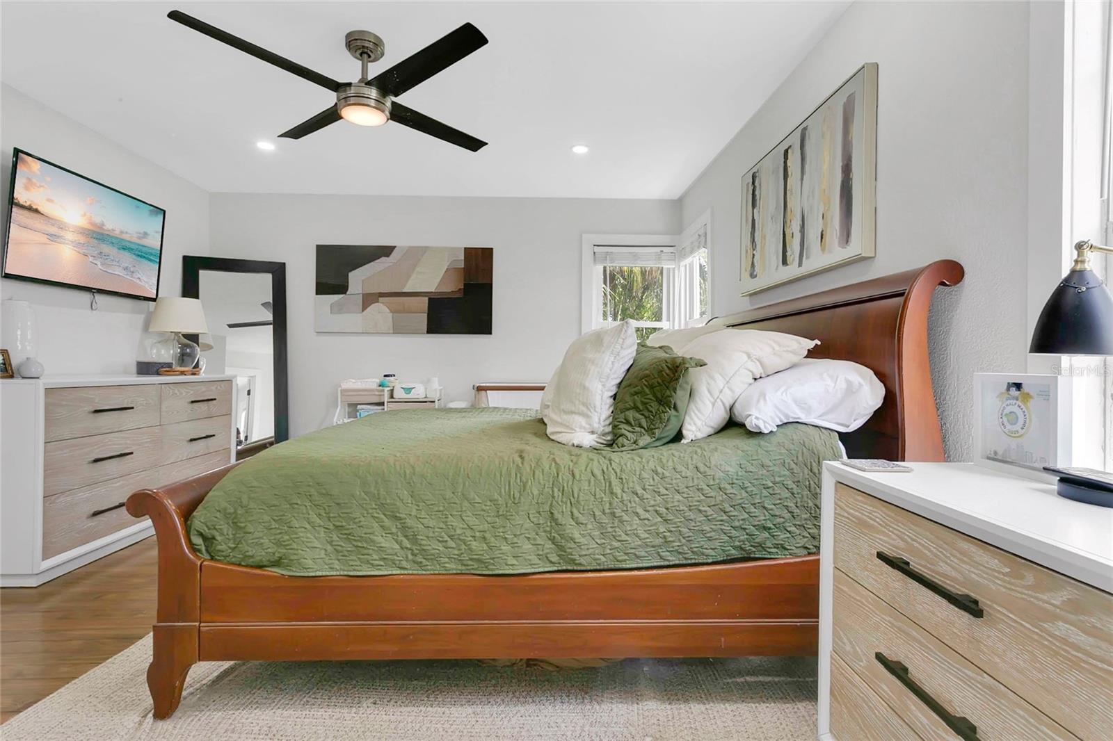 Image 15 of 37 For 1809 Florinda Drive