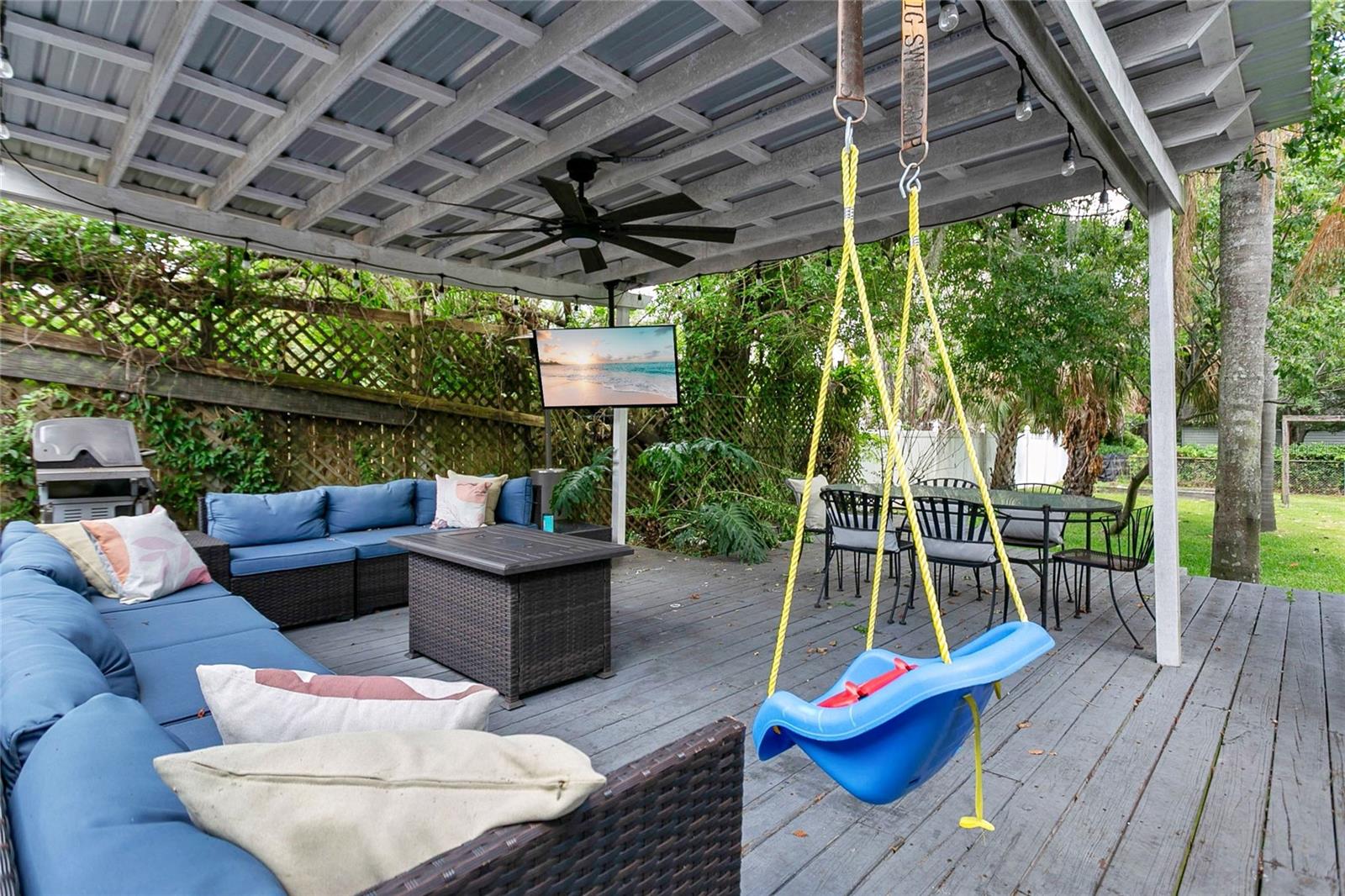 Image 22 of 37 For 1809 Florinda Drive