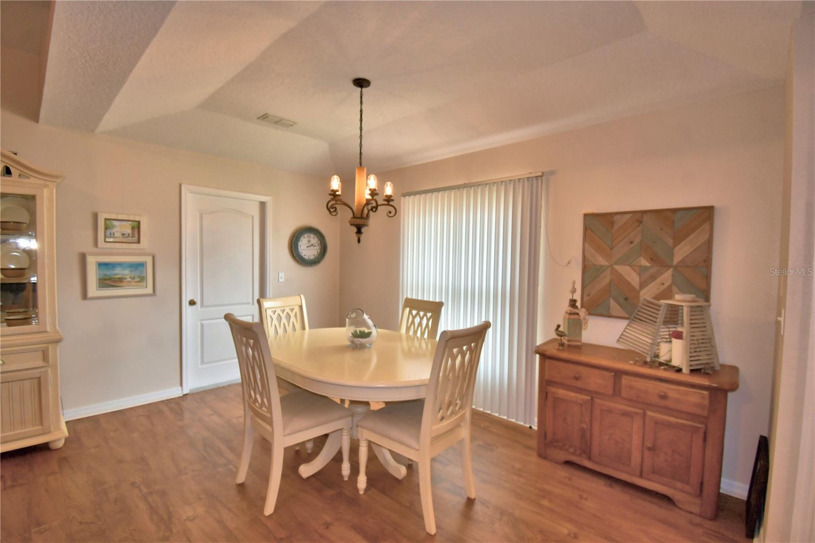 Image 10 of 59 For 679 Sweetwater Way E