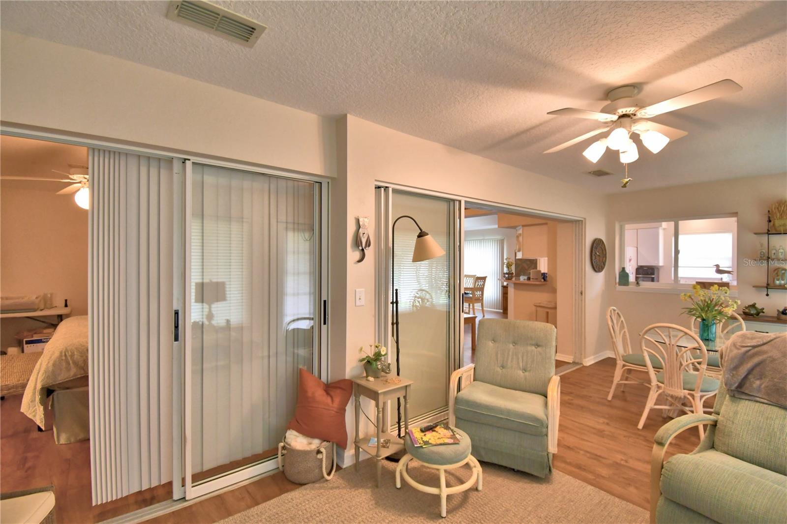 Image 23 of 59 For 679 Sweetwater Way E