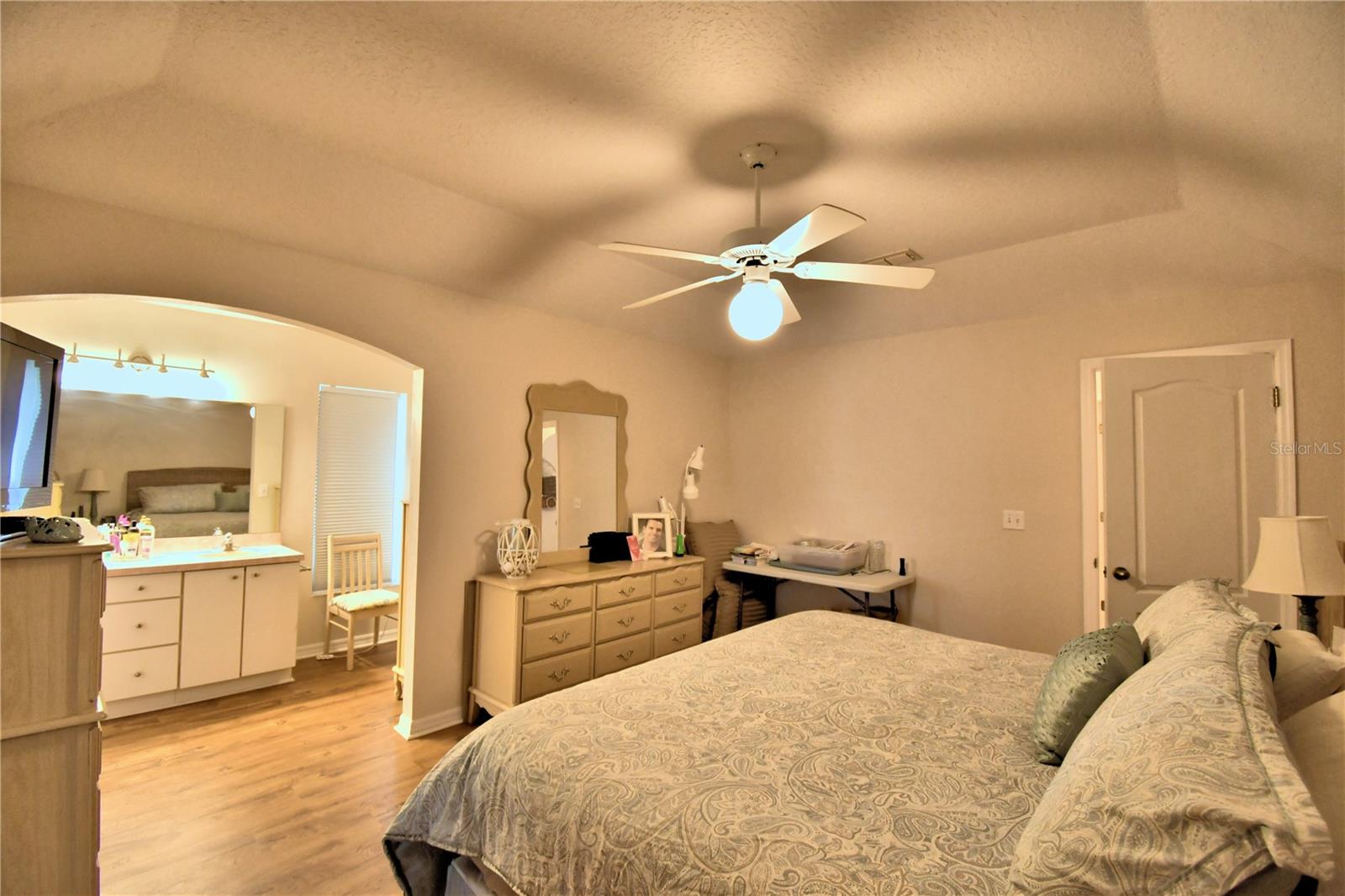 Image 26 of 59 For 679 Sweetwater Way E