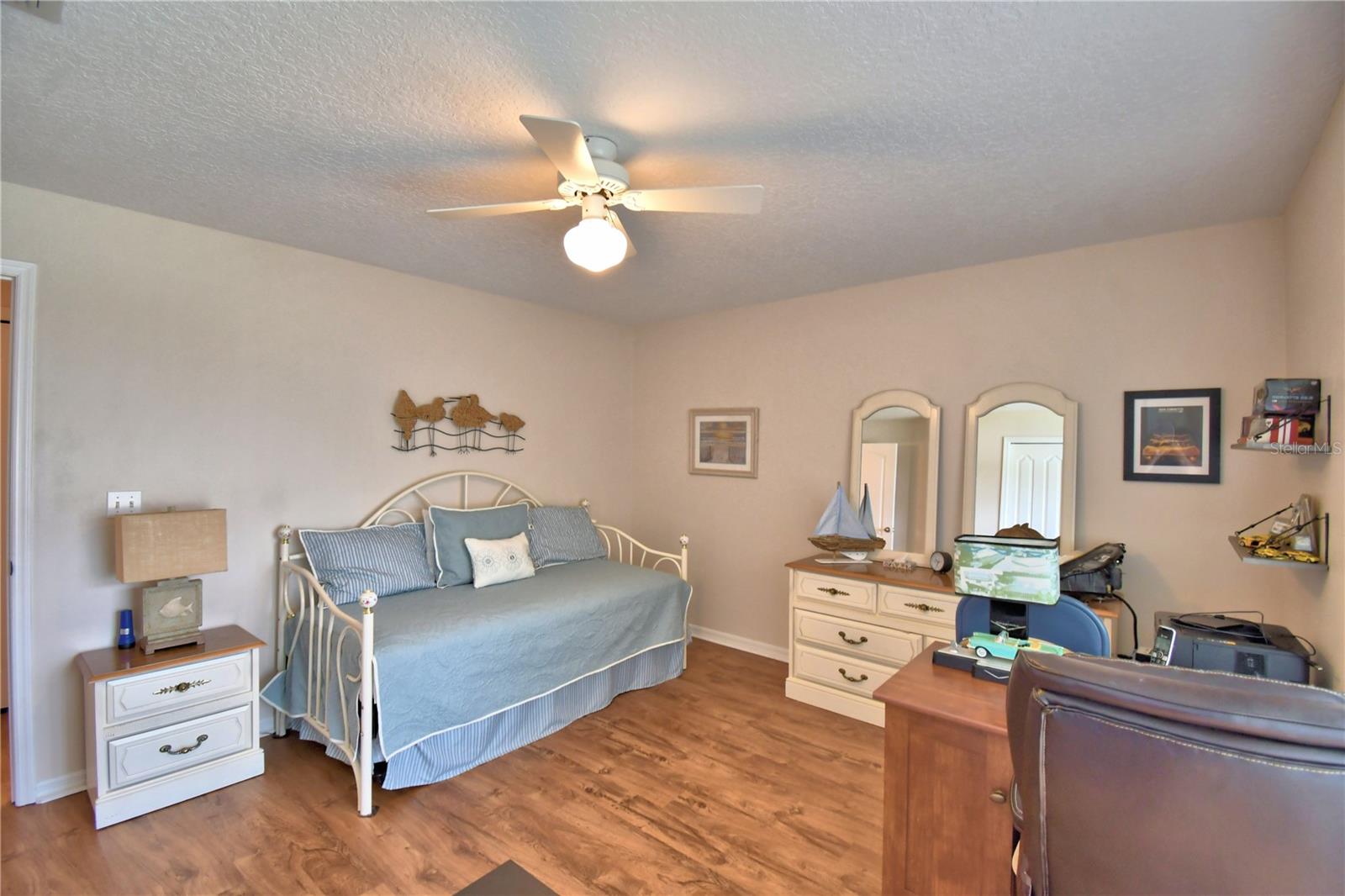 Image 37 of 59 For 679 Sweetwater Way E