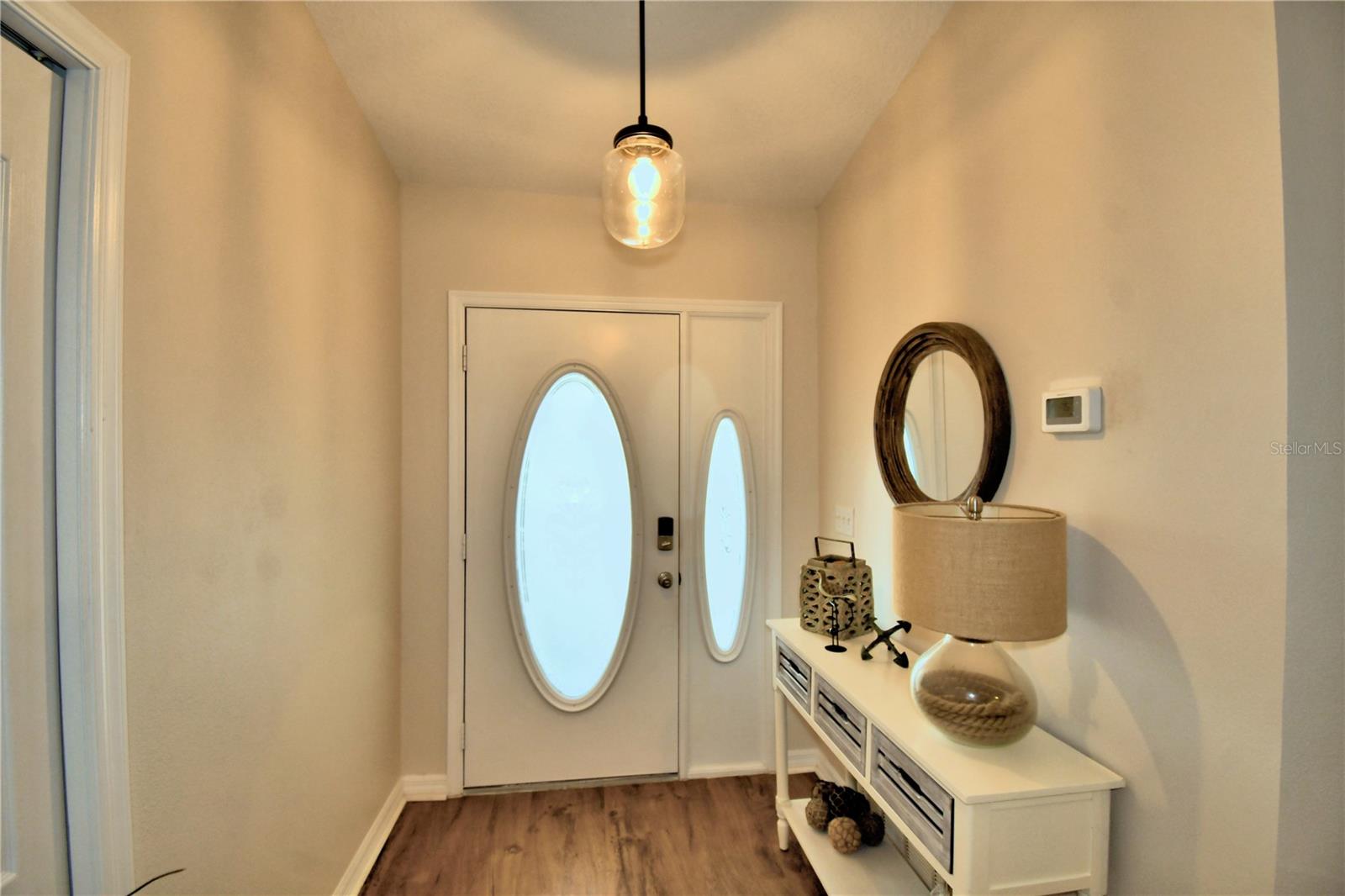 Image 4 of 59 For 679 Sweetwater Way E