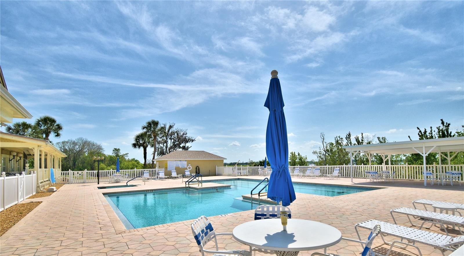 Image 50 of 59 For 679 Sweetwater Way E