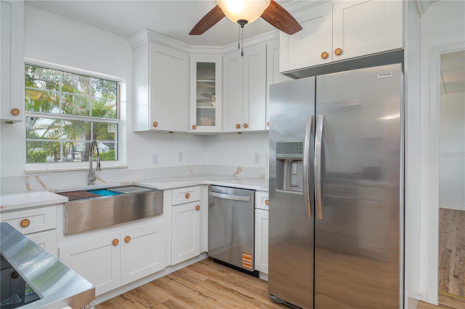 Image 14 of 45 For 2230 Helen Circle