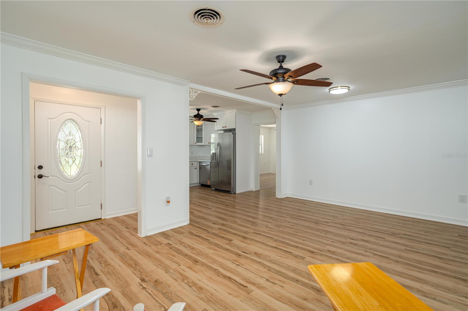 Image 3 of 45 For 2230 Helen Circle