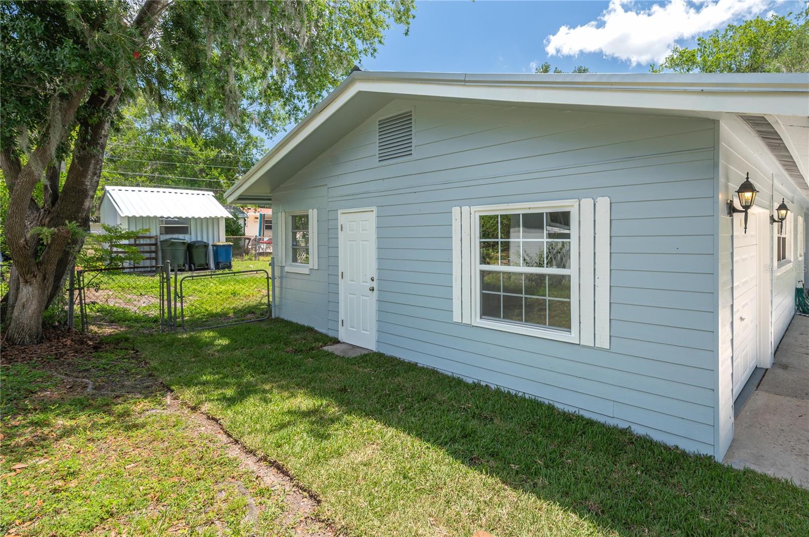 Image 37 of 45 For 2230 Helen Circle