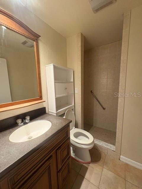 Image 8 of 8 For 1028 Lakewood Court 1