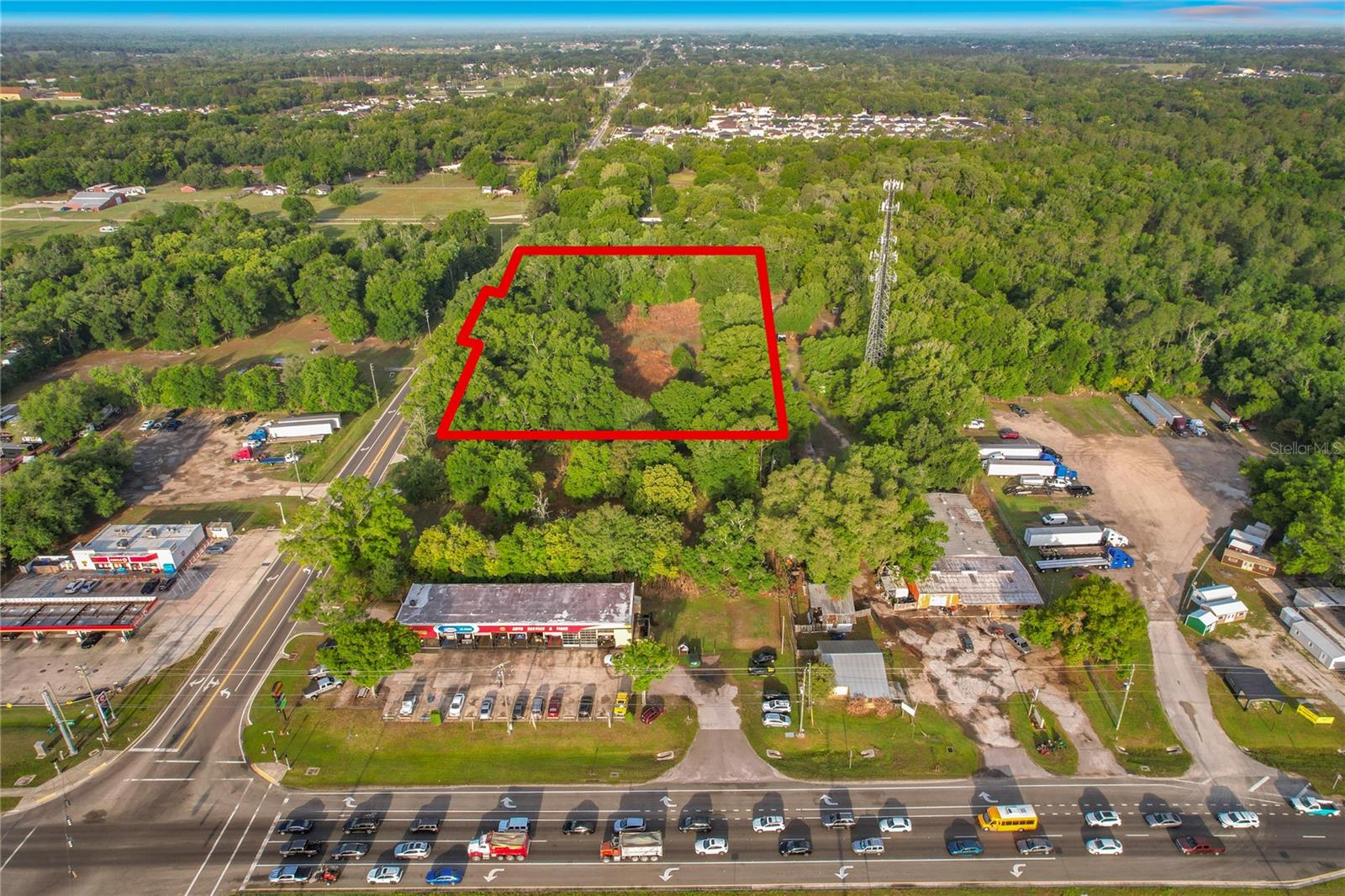 Image 3 of 43 For 1301 Duff Road