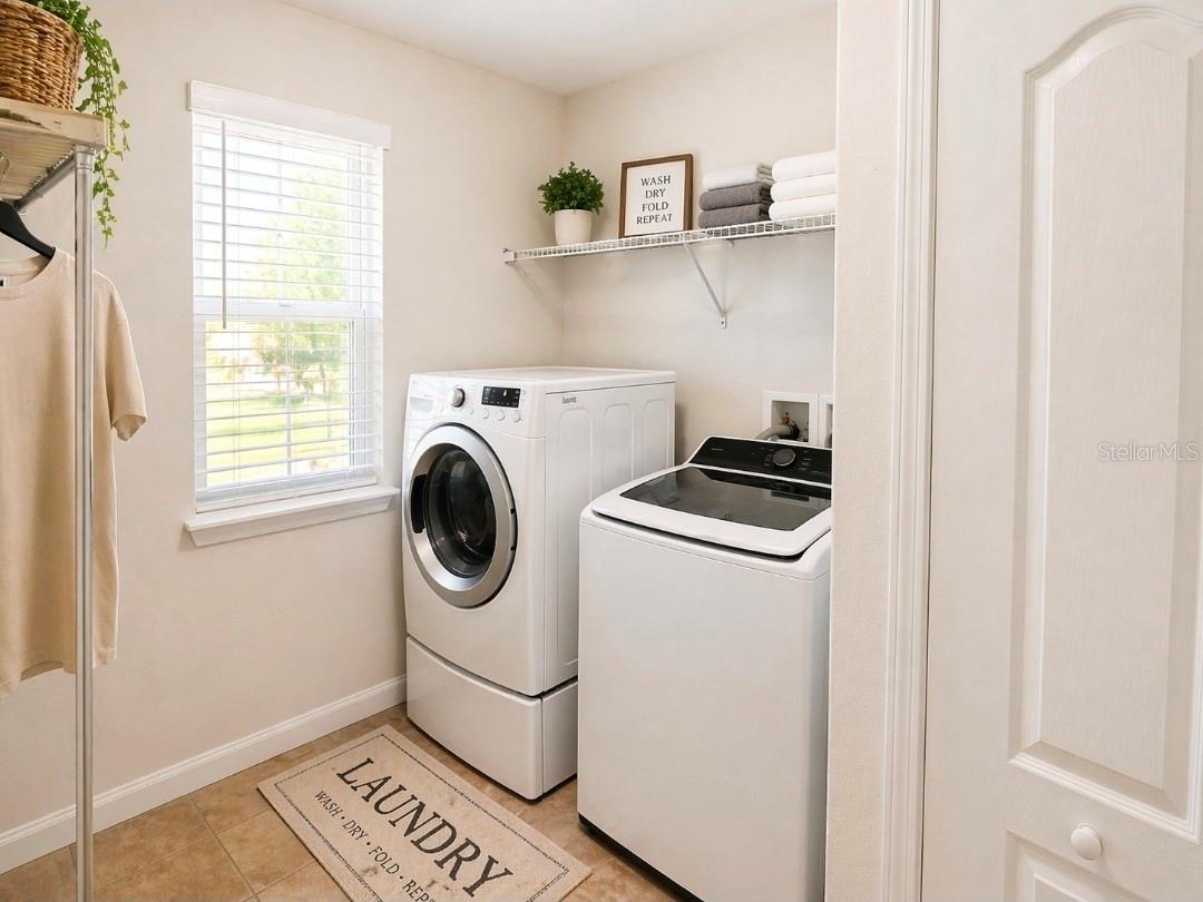 Image 21 of 25 For 2366 Sequoia Way