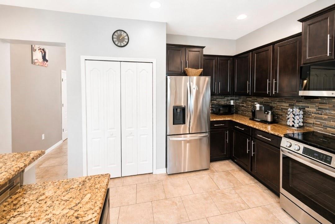 Image 5 of 25 For 2366 Sequoia Way