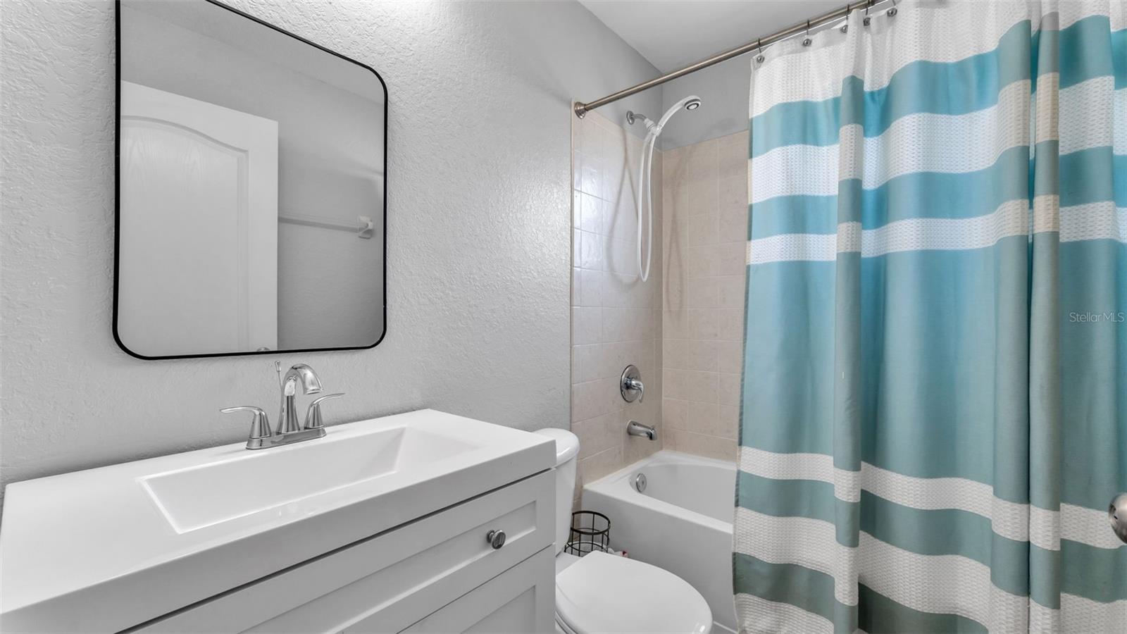 Image 18 of 44 For 1666 Taylor Brooke Drive