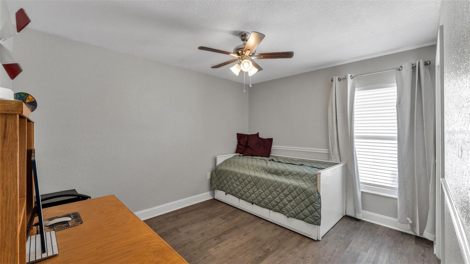 Image 21 of 44 For 1666 Taylor Brooke Drive