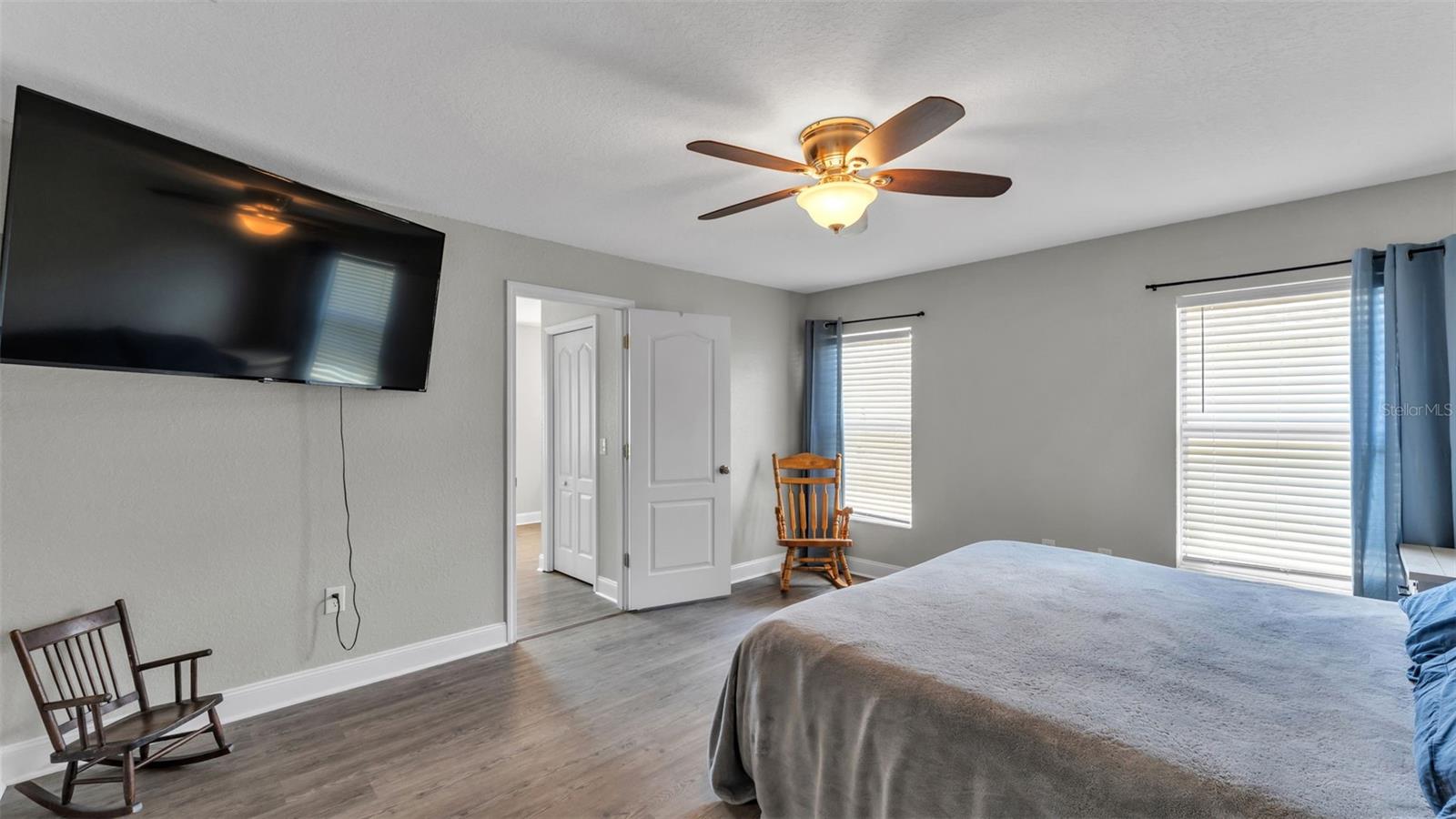 Image 23 of 44 For 1666 Taylor Brooke Drive