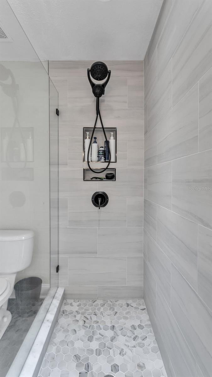 Image 28 of 44 For 1666 Taylor Brooke Drive