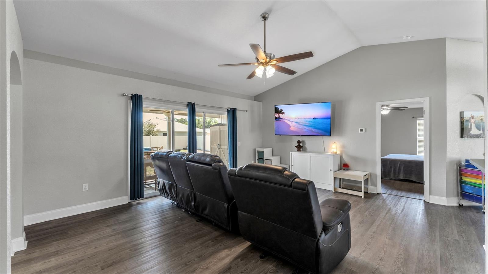 Image 7 of 44 For 1666 Taylor Brooke Drive