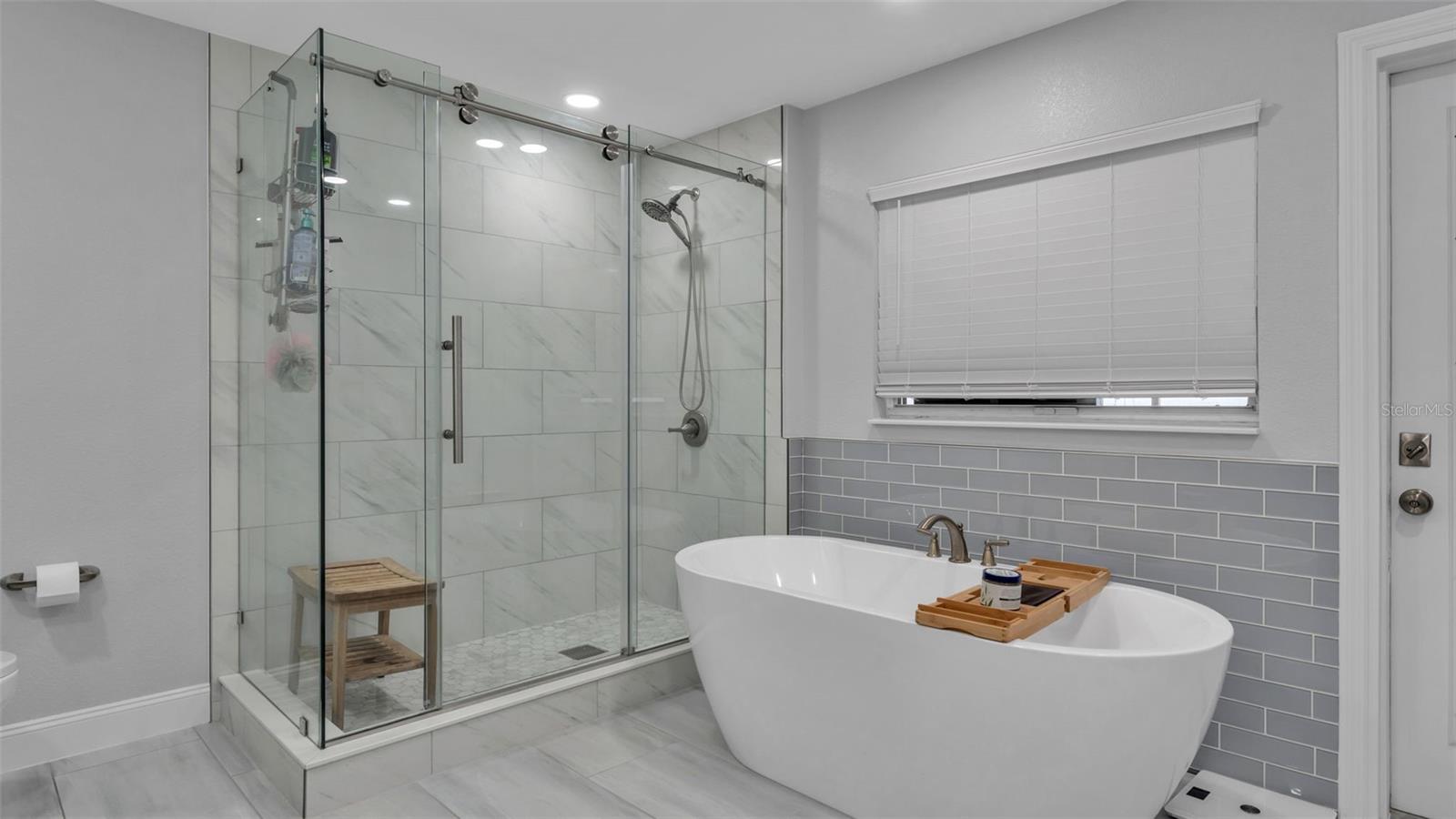 Image 16 of 45 For 2633 Handley Boulevard