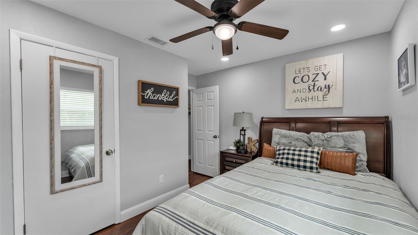 Image 20 of 45 For 2633 Handley Boulevard