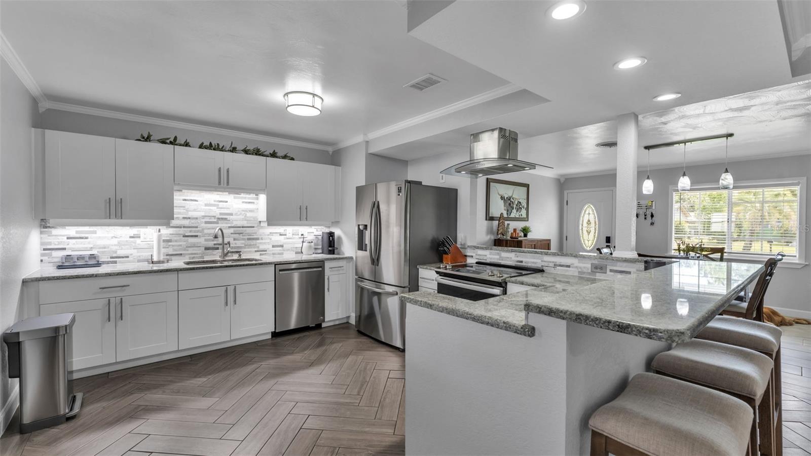 Image 6 of 45 For 2633 Handley Boulevard