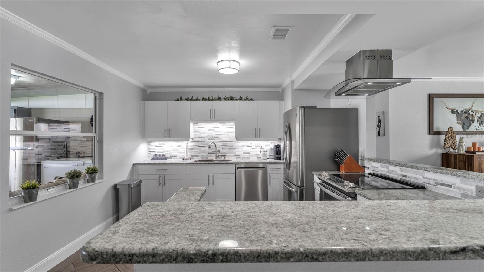 Image 7 of 45 For 2633 Handley Boulevard