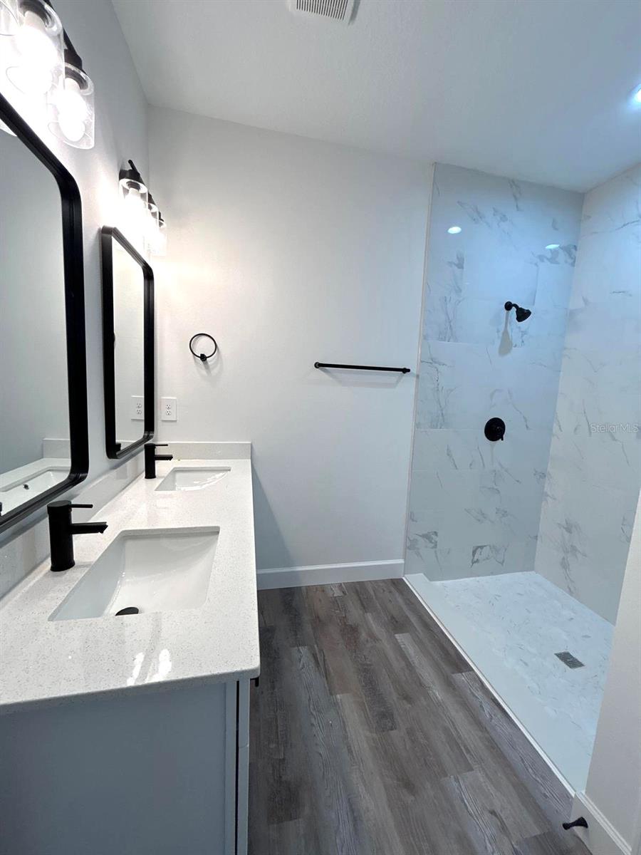 Image 10 of 14 For 1683 3rd Street