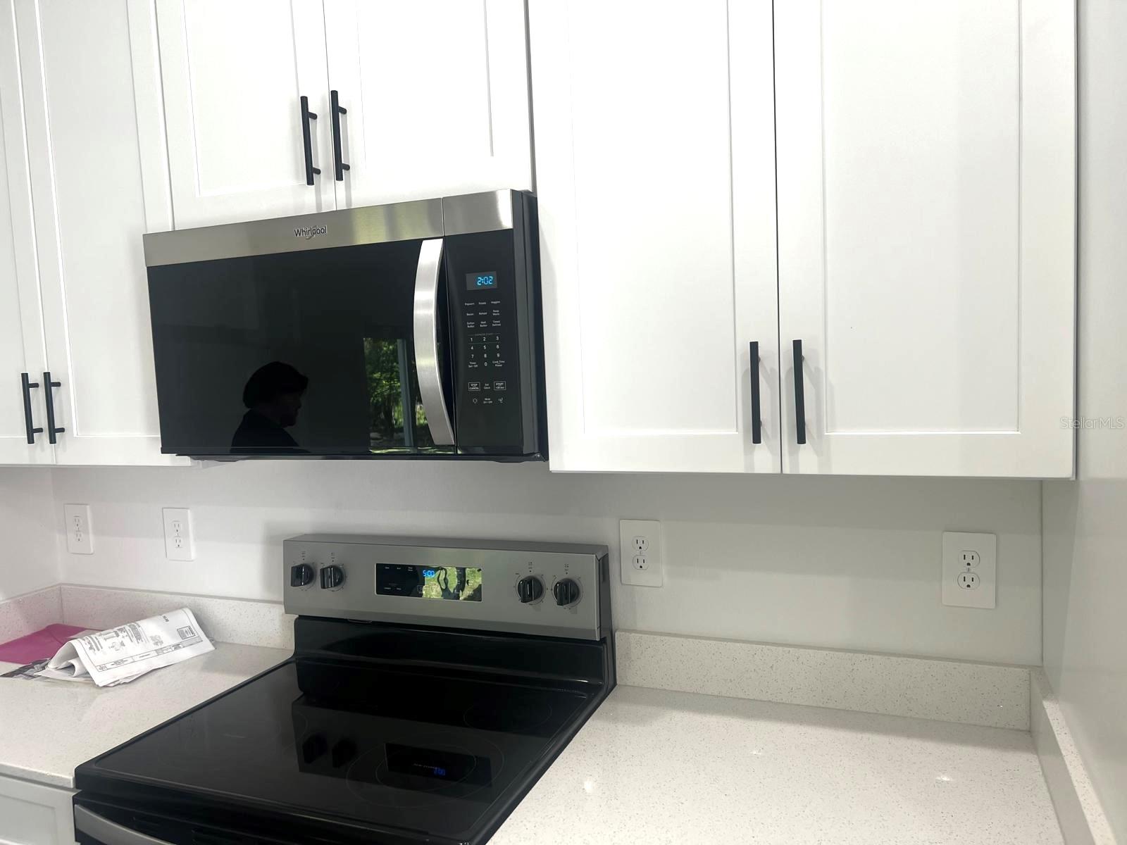 Image 5 of 14 For 1683 3rd Street