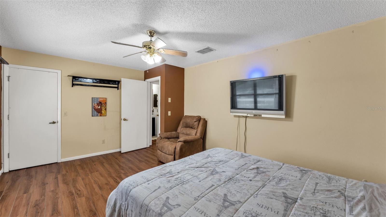 Image 22 of 45 For 8829 Sheppard Drive