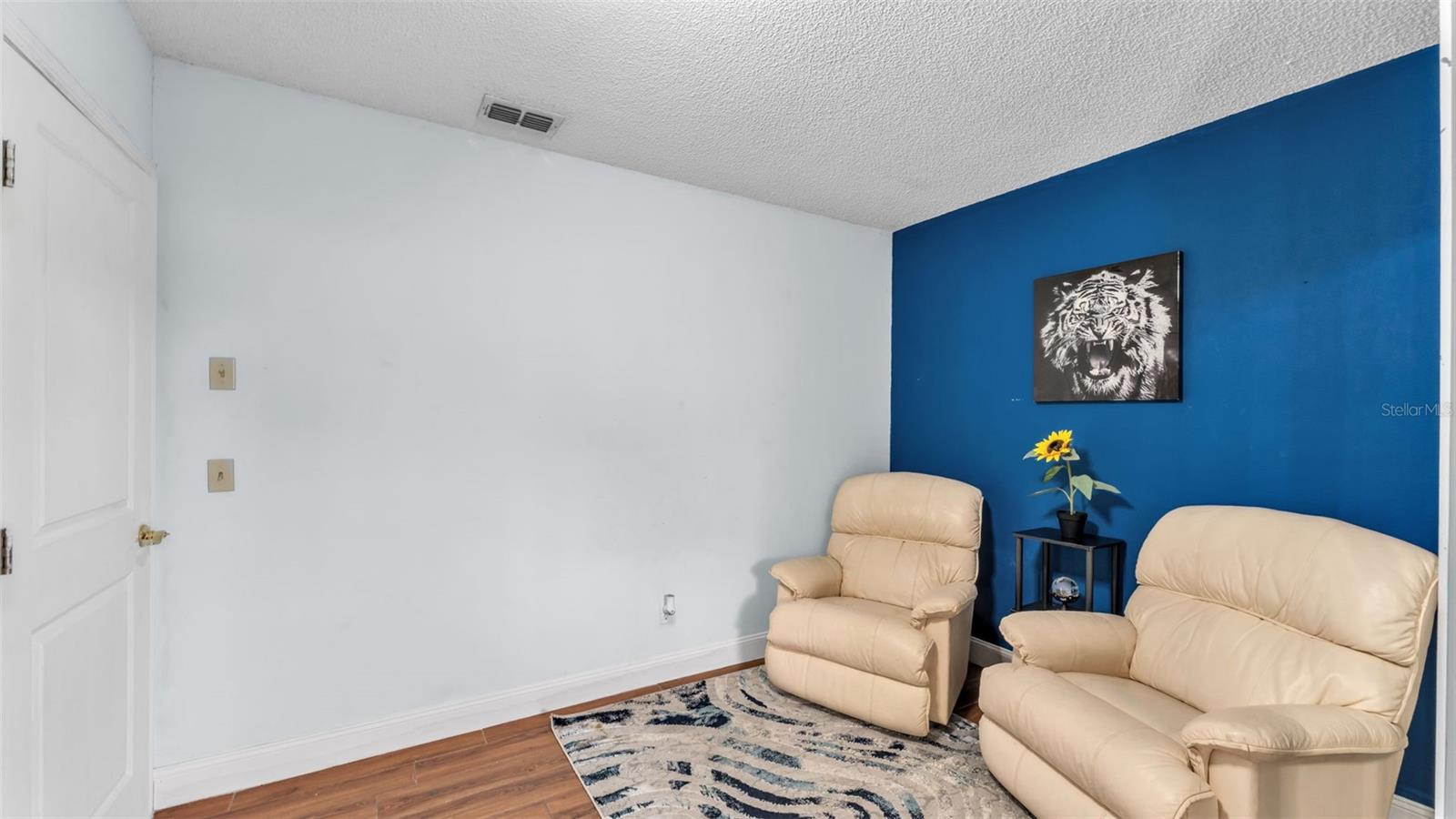 Image 25 of 45 For 8829 Sheppard Drive