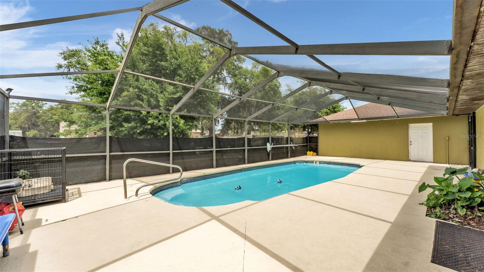 Image 34 of 45 For 8829 Sheppard Drive