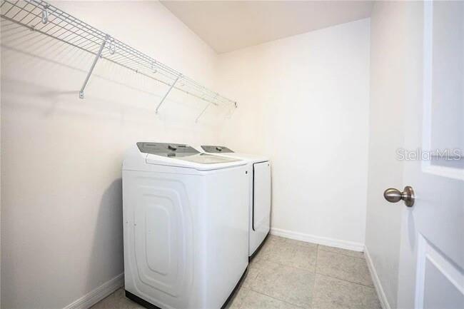 Image 6 of 10 For 3883 Academia Ave Avenue