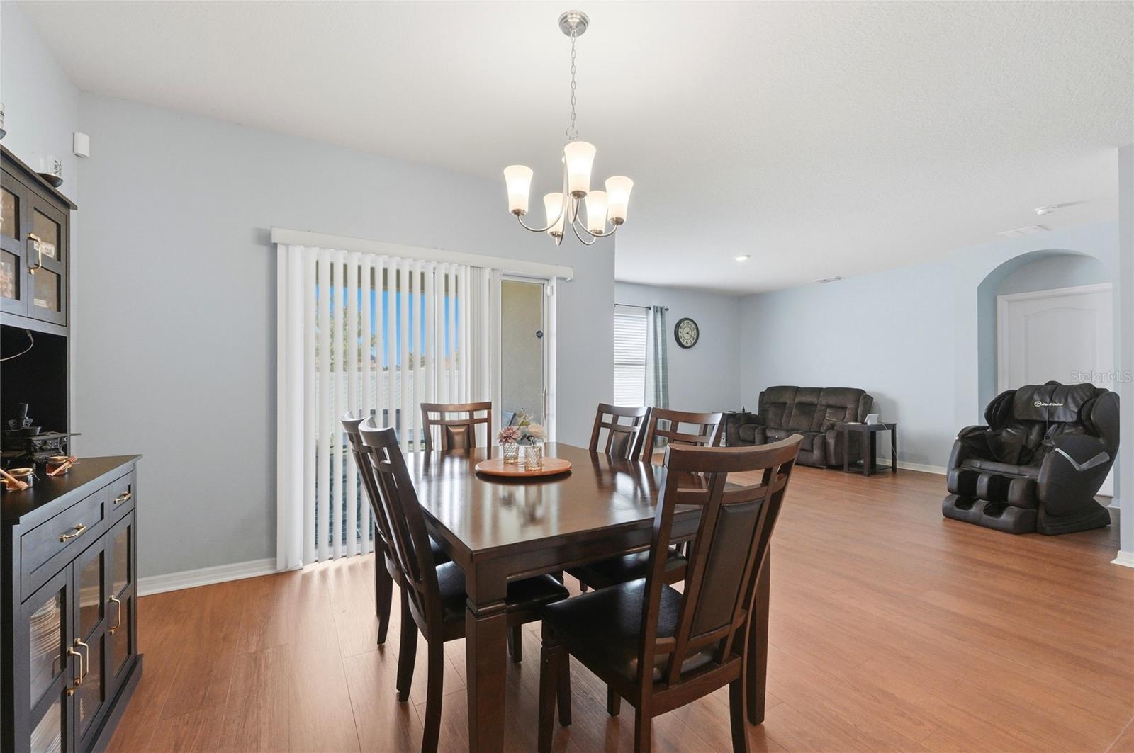 Image 12 of 35 For 2213 Rose Boulevard