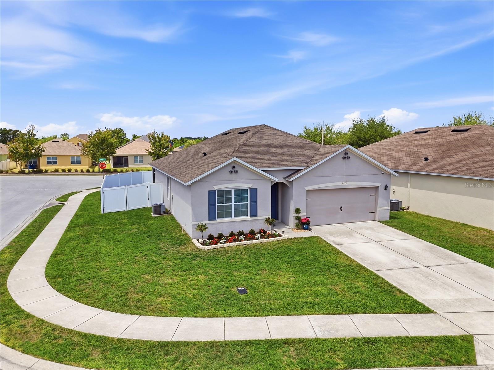 Image 2 of 35 For 2213 Rose Boulevard