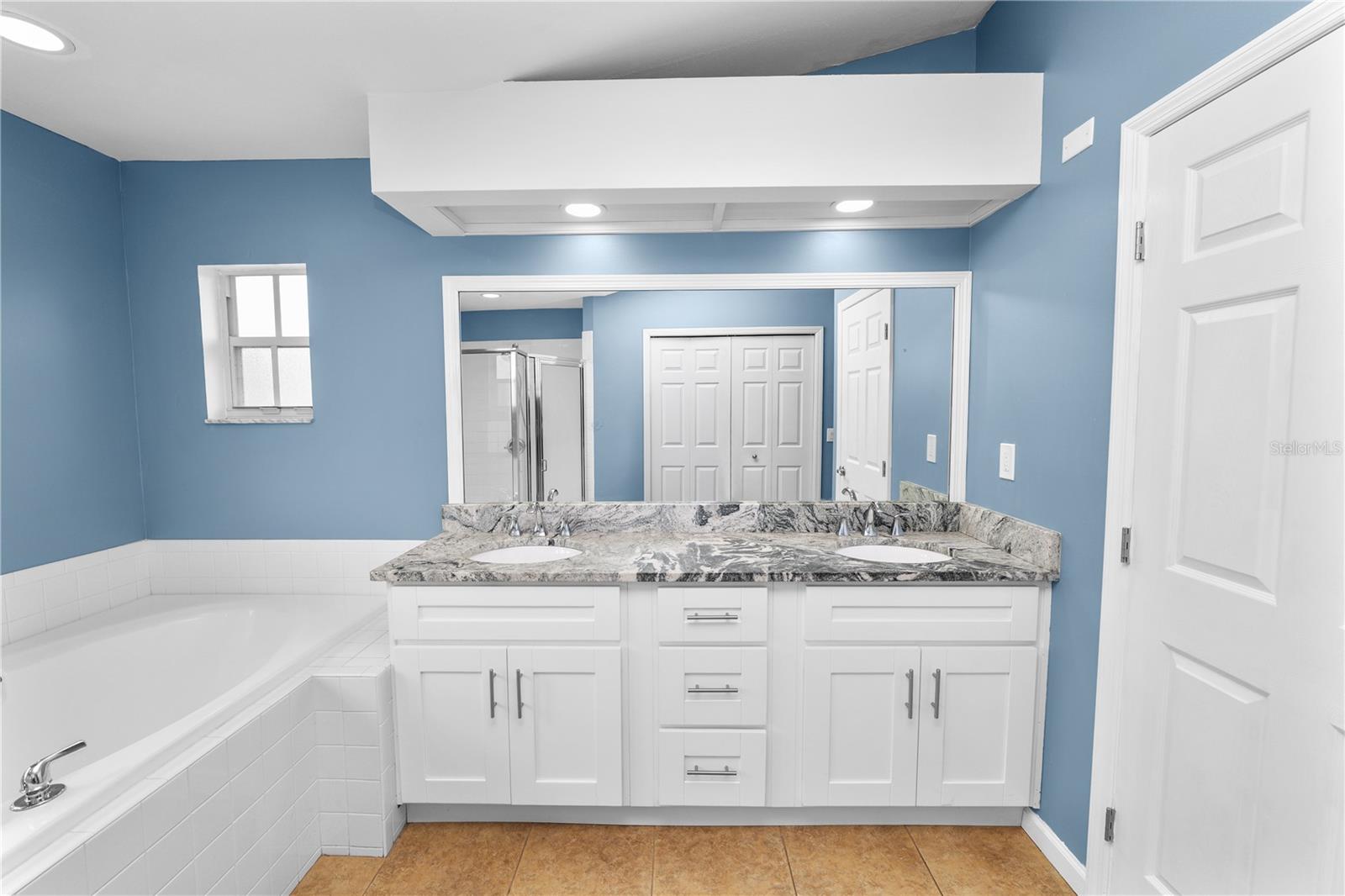 Image 27 of 40 For 3193 Oakpark Drive