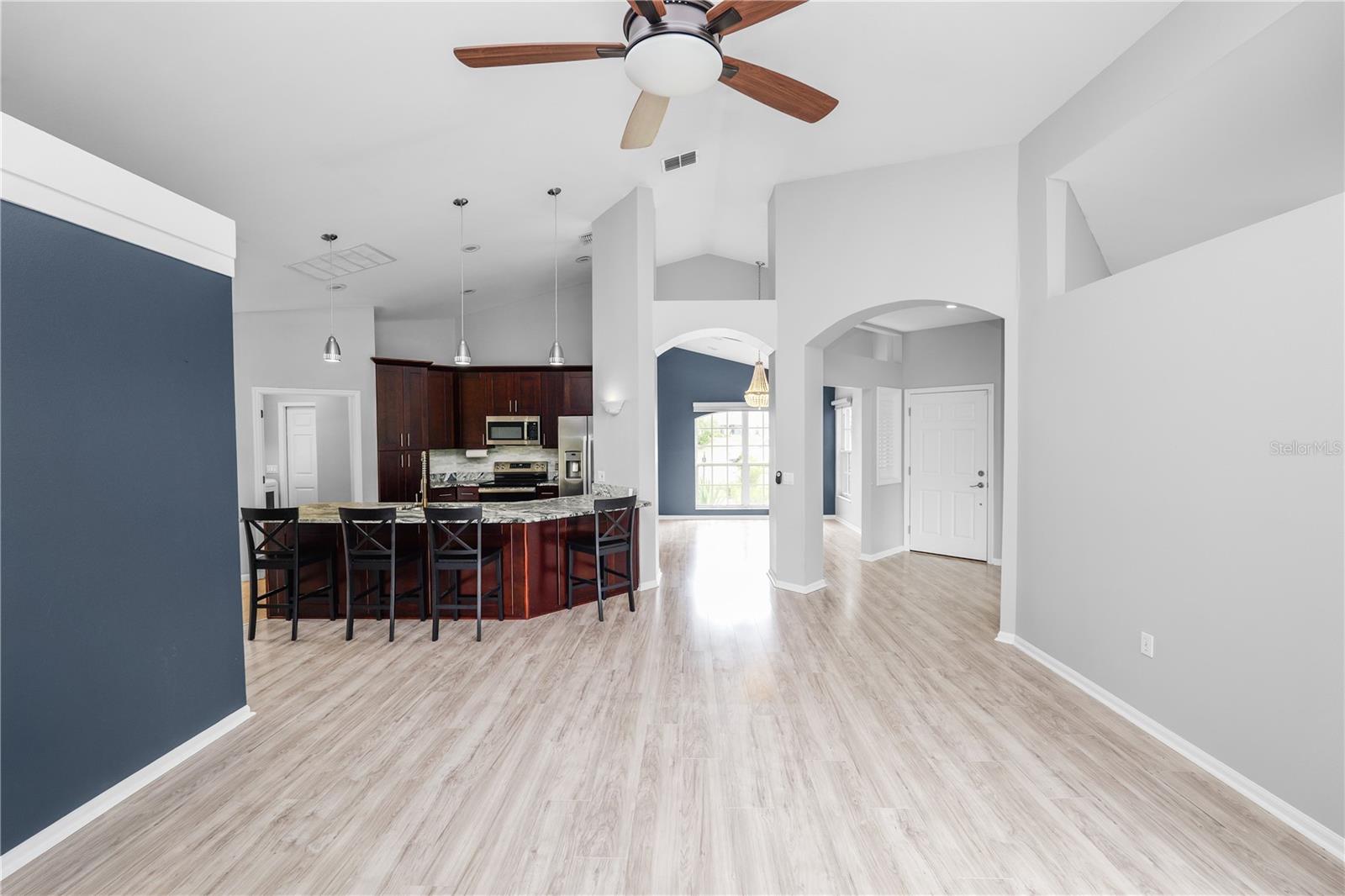 Image 4 of 40 For 3193 Oakpark Drive