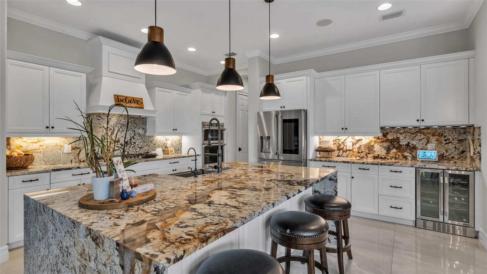 Image 36 of 89 For 6538 Eagle View Loop