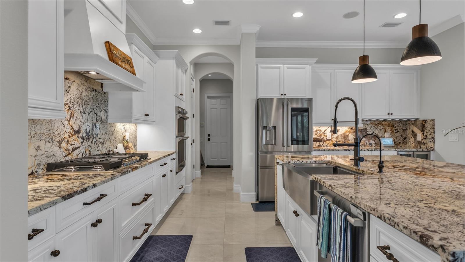 Image 38 of 89 For 6538 Eagle View Loop