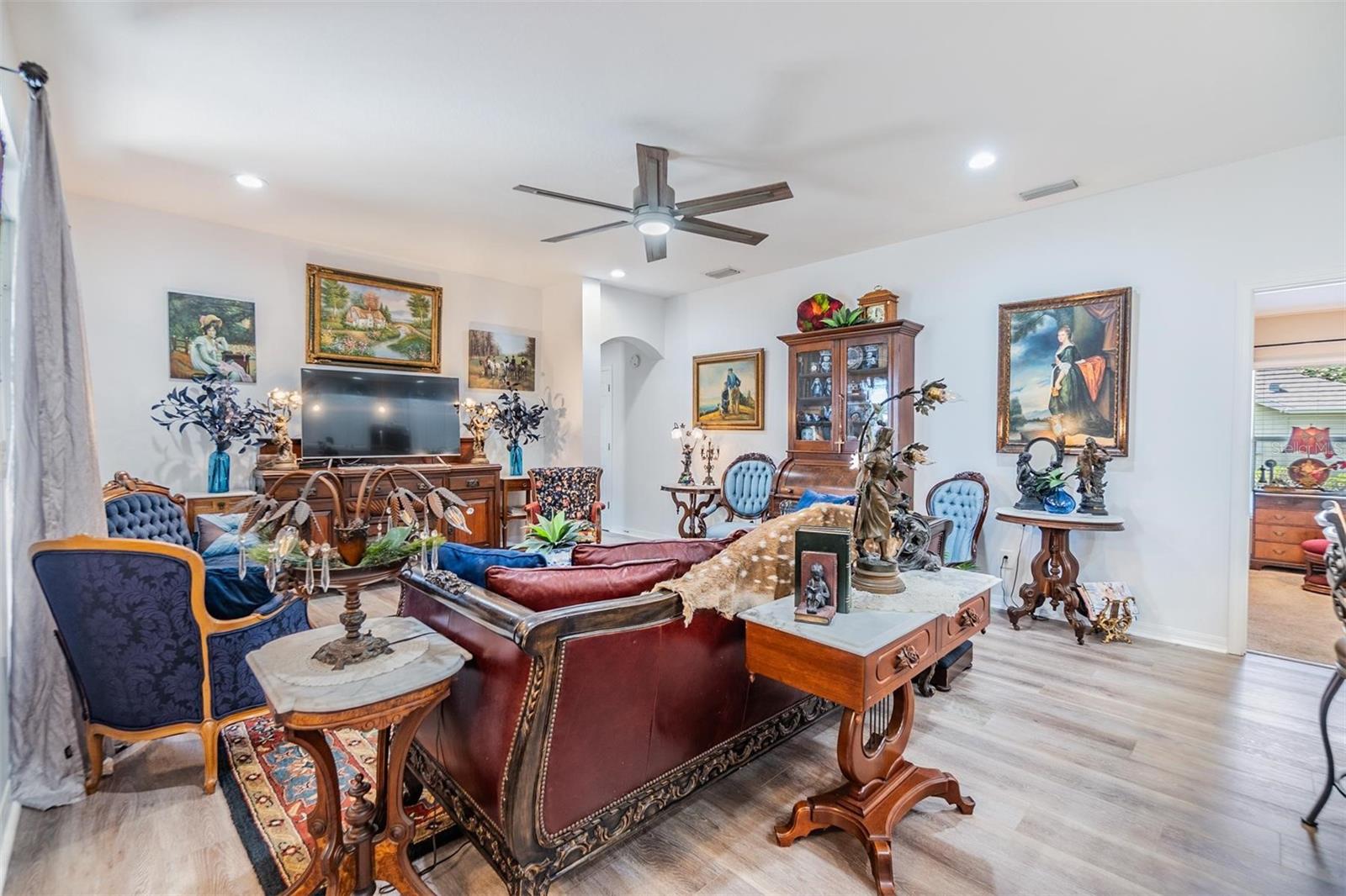 Image 13 of 79 For 8721 Crystal Creek Court