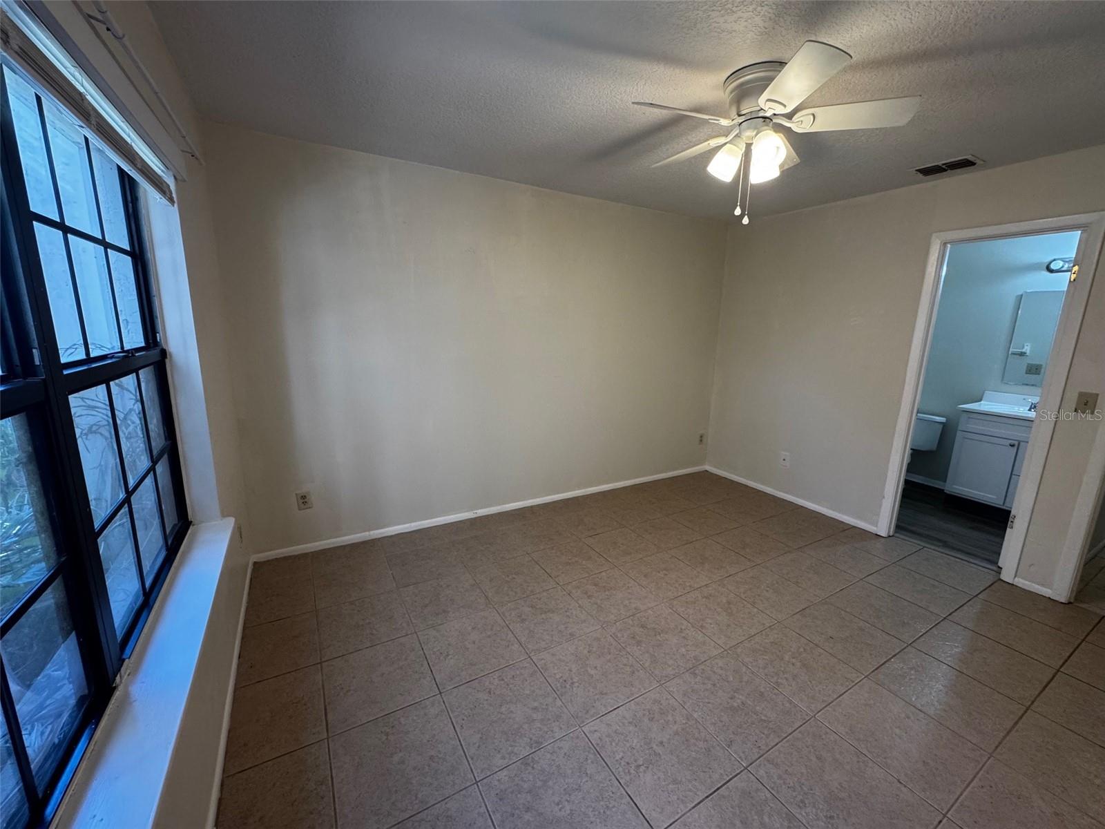 Image 9 of 17 For 11634 Sarita Court