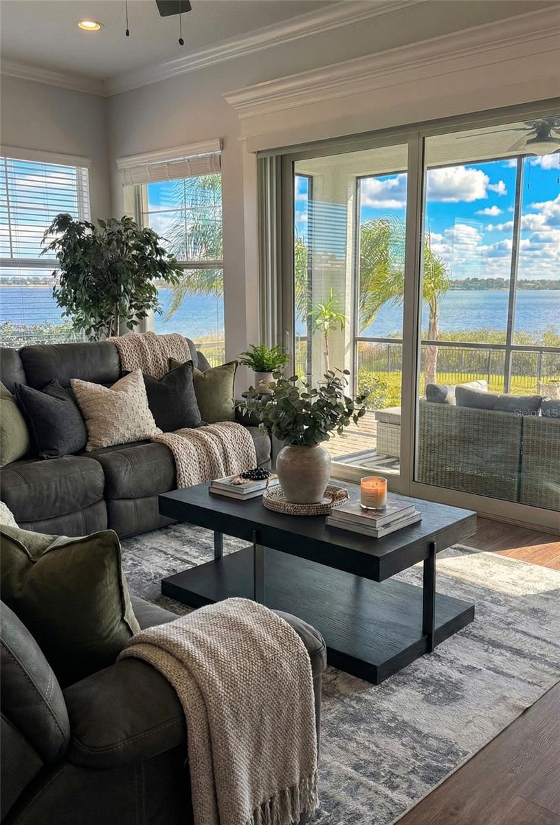 Image 12 of 33 For 236 Caladium Avenue